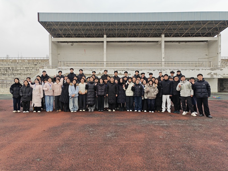 素质拓展.jpg